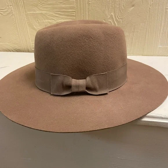 Elizabeth and James Brown Hat Elizabeth and James | Accessories | Elizabeth And James Wool  main image 3